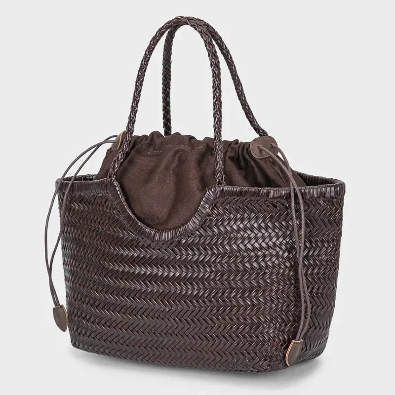 Designer Straw Woven Women's Tote Bag Large Capacity Dumpling-shaped Straw Woven Shoulder Bag Fashion Wing-shaped Shoulder Bag