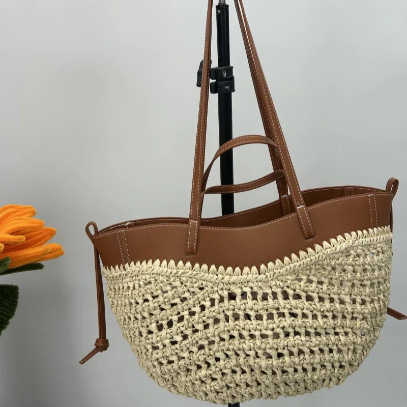 Designer Straw Woven Women's Tote Bag Large Capacity Dumpling-shaped Straw Woven Shoulder Bag Fashion Wing-shaped Shoulder Bag