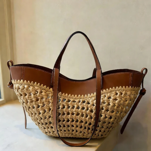 Designer Straw Woven Women's Tote Bag Large Capacity Dumpling-shaped Straw Woven Shoulder Bag Fashion Wing-shaped Shoulder Bag