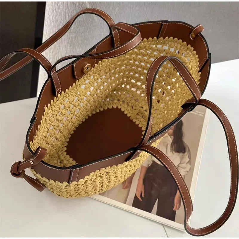 Designer Straw Woven Women's Tote Bag Large Capacity Dumpling-shaped Straw Woven Shoulder Bag Fashion Wing-shaped Shoulder Bag
